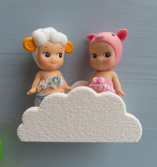 Small Cloud Shelf - 2 Angels